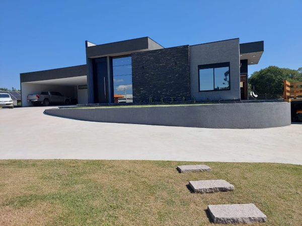 CHÁCARA ALTO PADRÃO EM CAMPINA GRANDE DO SUL