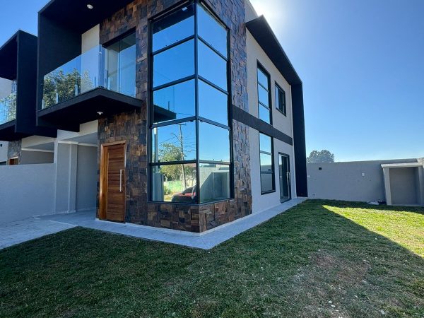 Sobrado Fazenda Velha